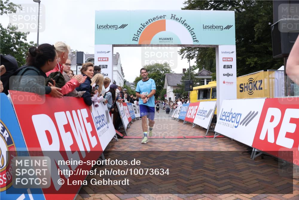 30.08.2026 - Blankeneser Heldenlauf Lena Gebhardt http://msf.ph/oto/10073634 30.08.2026 10:21:36 Ziel 5030, 5114, 5594 meine-sportfotos.de