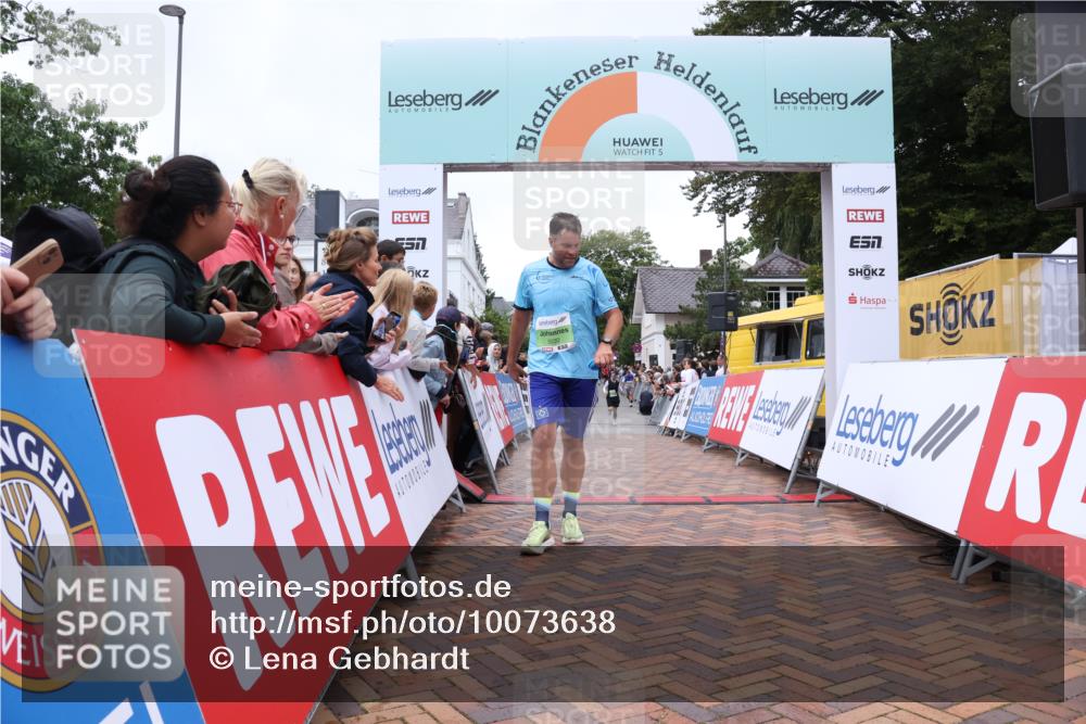30.08.2026 - Blankeneser Heldenlauf Lena Gebhardt http://msf.ph/oto/10073638 30.08.2026 10:21:37 Ziel 5030, 5114, 5594 meine-sportfotos.de