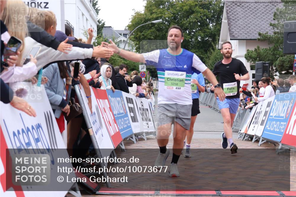 30.08.2026 - Blankeneser Heldenlauf Lena Gebhardt http://msf.ph/oto/10073677 30.08.2026 10:21:45 Ziel 5006, 5258, 5265, 5411, 5472 meine-sportfotos.de