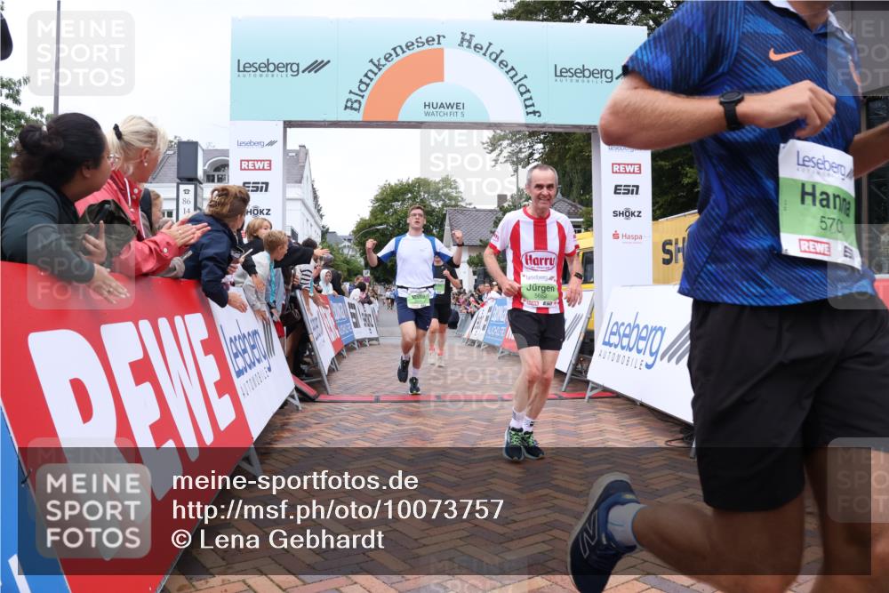 30.08.2026 - Blankeneser Heldenlauf Lena Gebhardt http://msf.ph/oto/10073757 30.08.2026 10:22:06 Ziel 5307, 5554, 5615, 5662, 5708, 5770 meine-sportfotos.de
