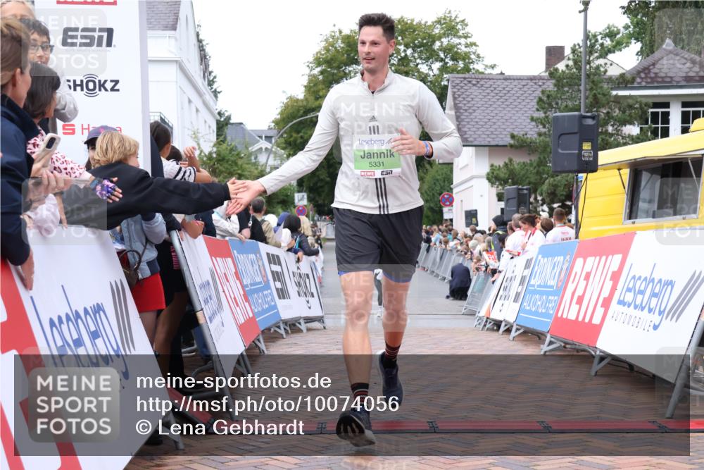 30.08.2026 - Blankeneser Heldenlauf Lena Gebhardt http://msf.ph/oto/10074056 30.08.2026 10:23:12 Ziel 5160, 5331, 5645 meine-sportfotos.de