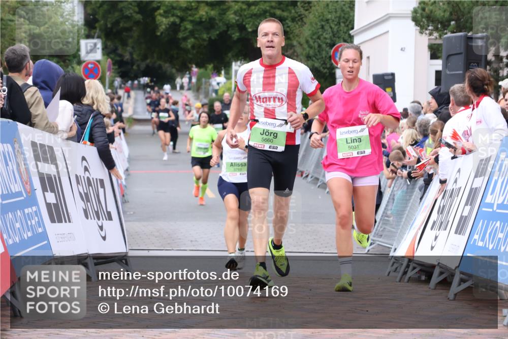 30.08.2026 - Blankeneser Heldenlauf Lena Gebhardt http://msf.ph/oto/10074169 30.08.2026 10:23:40 Ziel 5031, 5142, 5185, 5259, 5647, 5659, 5660 meine-sportfotos.de