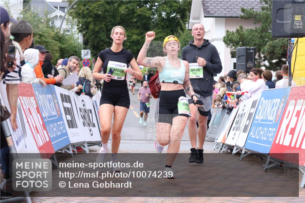 30.08.2026 - Blankeneser Heldenlauf Lena Gebhardt http://msf.ph/oto/10074239 30.08.2026 10:23:53 Ziel 5095, 5196, 5300, 5762, 5766, 5767, 5769 meine-sportfotos.de