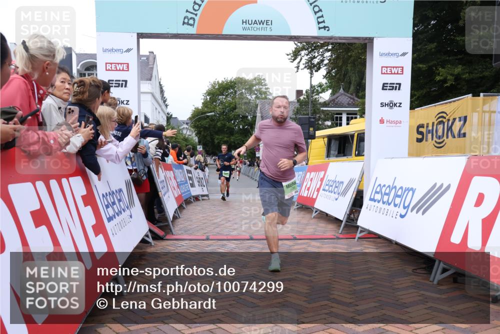 30.08.2026 - Blankeneser Heldenlauf Lena Gebhardt http://msf.ph/oto/10074299 30.08.2026 10:24:01 Ziel 5095, 5196, 5431, 5523, 5766, 5767 meine-sportfotos.de