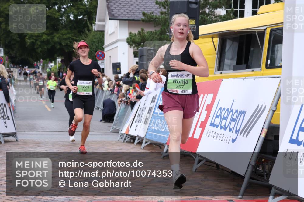 30.08.2026 - Blankeneser Heldenlauf Lena Gebhardt http://msf.ph/oto/10074353 30.08.2026 10:24:09 Ziel 5277, 5333, 5431, 5438, 5482, 5523 meine-sportfotos.de