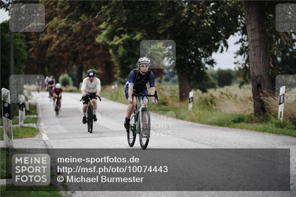 30.08.2026 - Elbe Triathlon Hamburg Michael Burmester http://msf.ph/oto/10074443 30.08.2026 10:48:12 Radfahren 836, 891, 995, 1070, 1156 meine-sportfotos.de