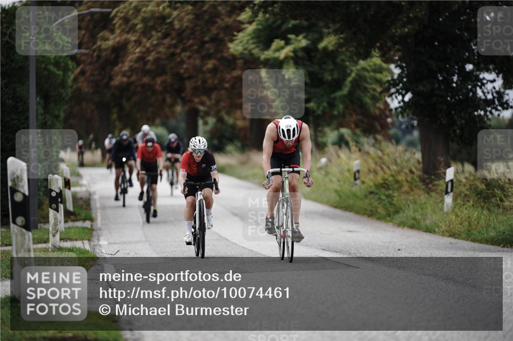 30.08.2026 - Elbe Triathlon Hamburg Michael Burmester http://msf.ph/oto/10074461 30.08.2026 10:48:25 Radfahren 957, 958, 1059, 1102, 1142, 1174, 1308, 1318 meine-sportfotos.de
