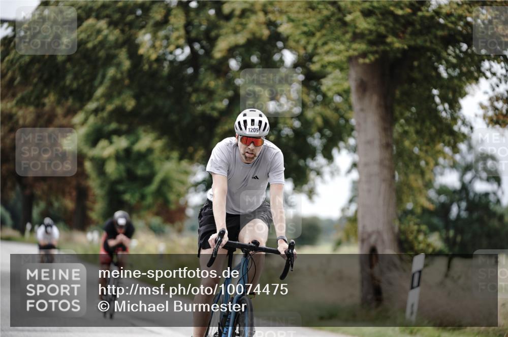 30.08.2026 - Elbe Triathlon Hamburg Michael Burmester http://msf.ph/oto/10074475 30.08.2026 10:48:33 Radfahren 919, 1091, 1142, 1148, 1209, 1246, 1289, 1308 meine-sportfotos.de
