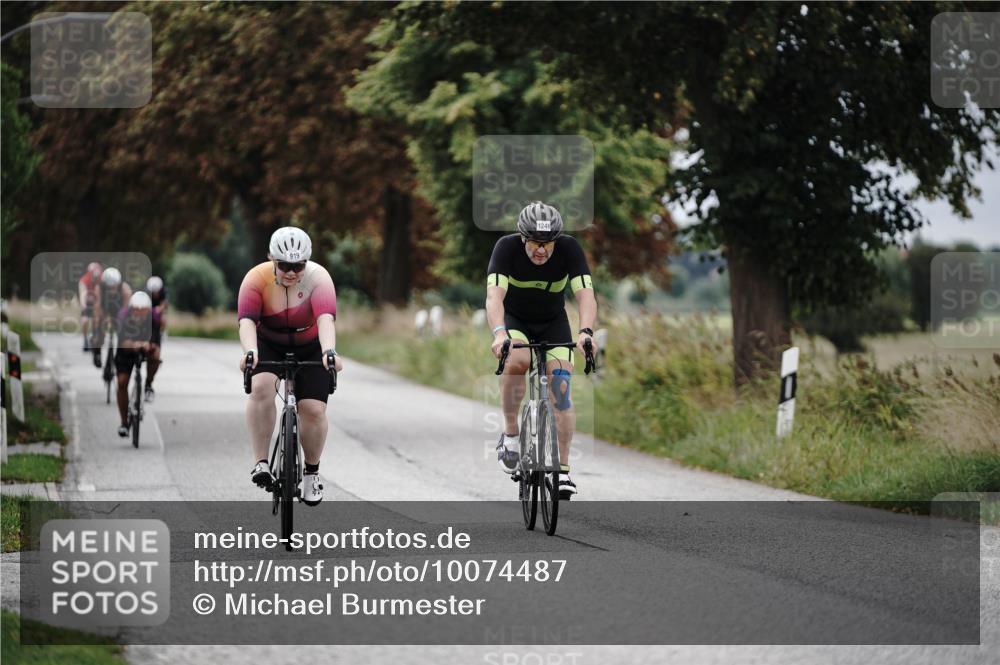 30.08.2026 - Elbe Triathlon Hamburg Michael Burmester http://msf.ph/oto/10074487 30.08.2026 10:48:39 Radfahren 919, 1091, 1246, 1256, 1289, 1313, 1334 meine-sportfotos.de