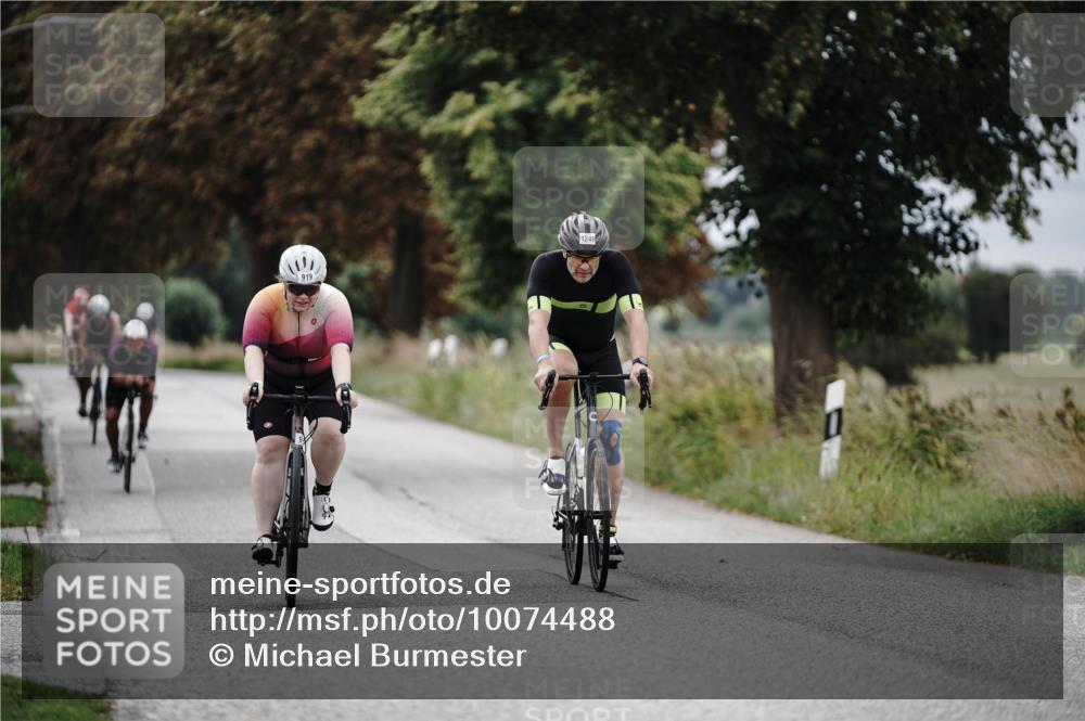 30.08.2026 - Elbe Triathlon Hamburg Michael Burmester http://msf.ph/oto/10074488 30.08.2026 10:48:39 Radfahren 919, 1091, 1246, 1256, 1289, 1313, 1334 meine-sportfotos.de