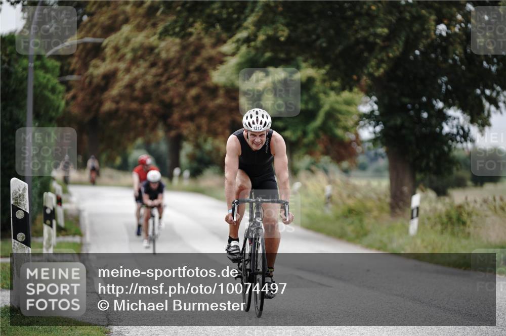 30.08.2026 - Elbe Triathlon Hamburg Michael Burmester http://msf.ph/oto/10074497 30.08.2026 10:48:44 Radfahren 1130, 1256, 1313, 1334 meine-sportfotos.de