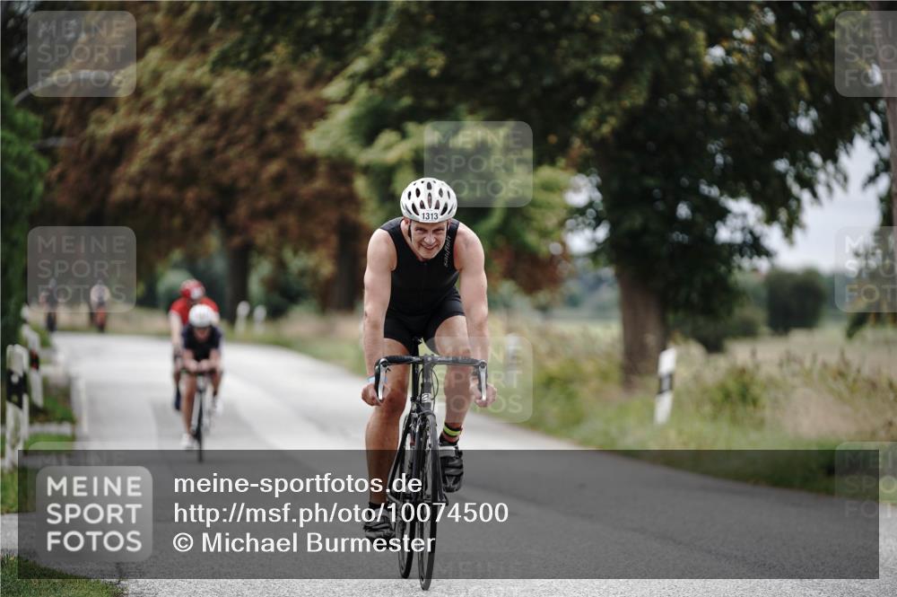 30.08.2026 - Elbe Triathlon Hamburg Michael Burmester http://msf.ph/oto/10074500 30.08.2026 10:48:44 Radfahren 1130, 1256, 1313, 1334 meine-sportfotos.de