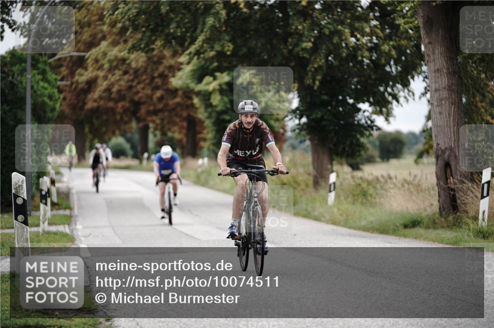 30.08.2026 - Elbe Triathlon Hamburg Michael Burmester http://msf.ph/oto/10074511 30.08.2026 10:48:59 Radfahren 907, 1135, 1177 meine-sportfotos.de