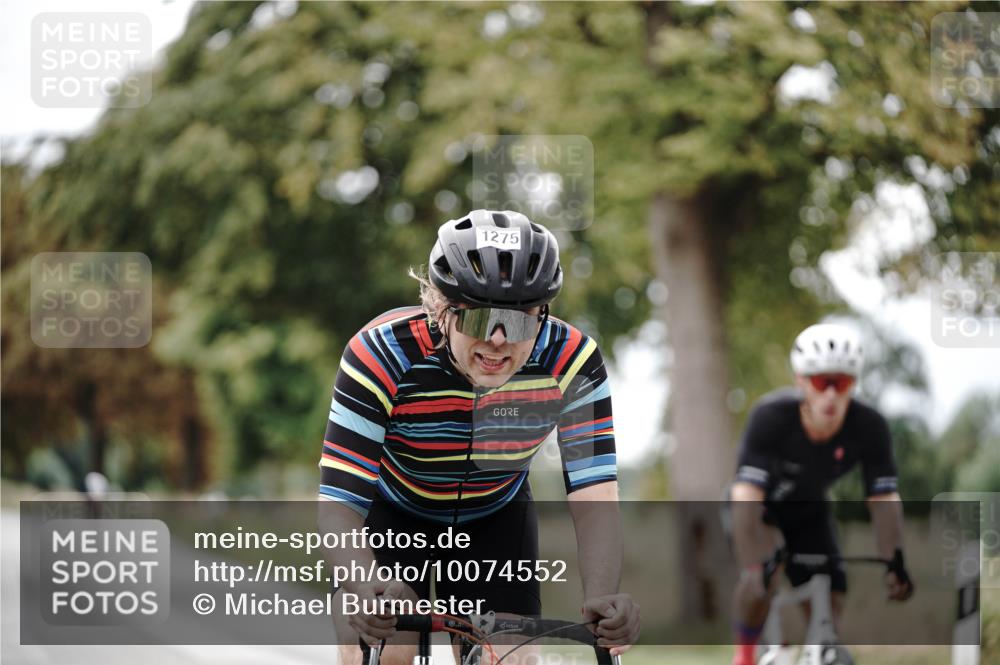 30.08.2026 - Elbe Triathlon Hamburg Michael Burmester http://msf.ph/oto/10074552 30.08.2026 10:49:32 Radfahren 1048, 1140, 1275 meine-sportfotos.de