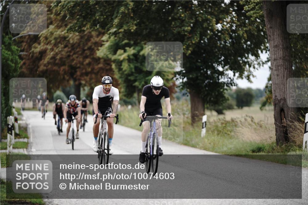 30.08.2026 - Elbe Triathlon Hamburg Michael Burmester http://msf.ph/oto/10074603 30.08.2026 10:50:33 Radfahren 999, 1044, 1069, 1255, 1266, 1269, 1319 meine-sportfotos.de