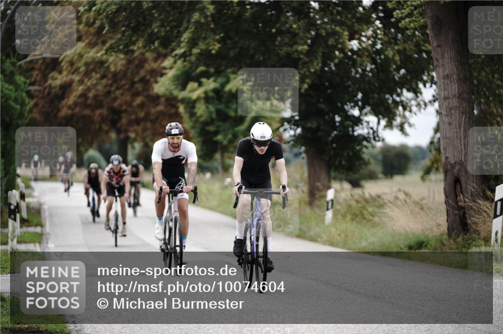 30.08.2026 - Elbe Triathlon Hamburg Michael Burmester http://msf.ph/oto/10074604 30.08.2026 10:50:33 Radfahren 999, 1044, 1069, 1255, 1266, 1269, 1319 meine-sportfotos.de