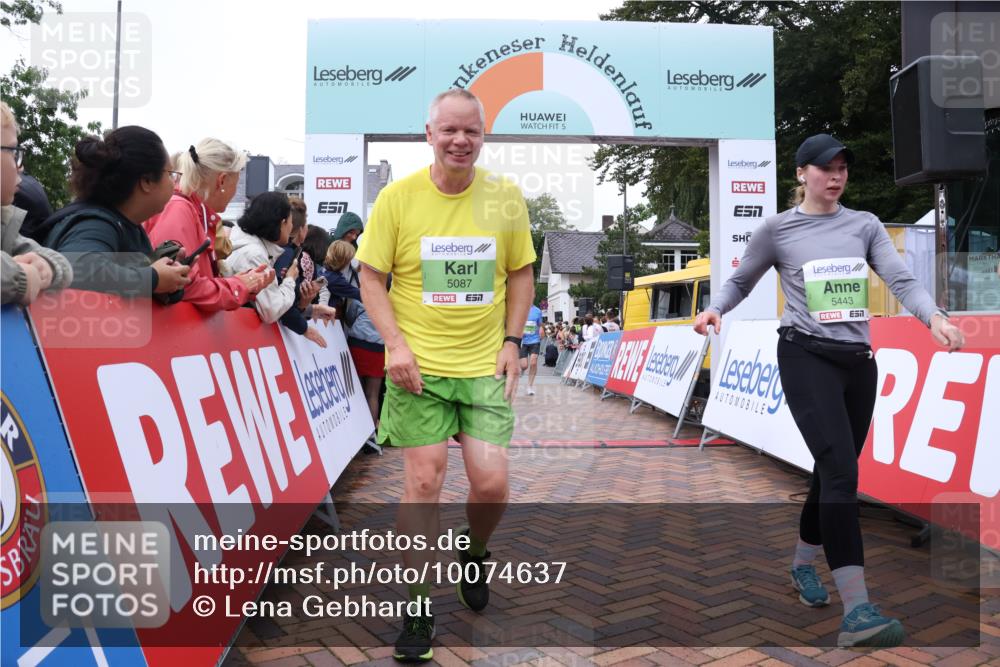 30.08.2026 - Blankeneser Heldenlauf Lena Gebhardt http://msf.ph/oto/10074637 30.08.2026 10:24:47 Ziel 5028, 5086, 5087, 5172, 5443 meine-sportfotos.de