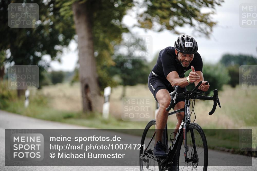 30.08.2026 - Elbe Triathlon Hamburg Michael Burmester http://msf.ph/oto/10074721 30.08.2026 10:52:01 Radfahren 912, 1074, 1216, 1302 meine-sportfotos.de