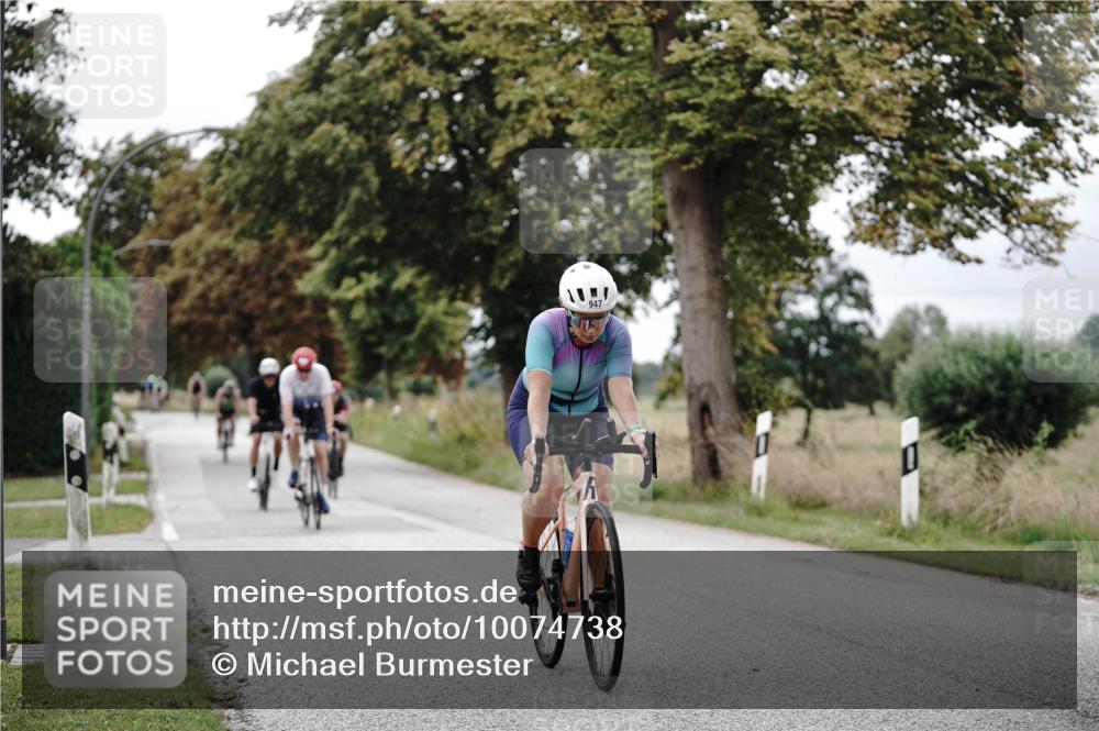 30.08.2026 - Elbe Triathlon Hamburg Michael Burmester http://msf.ph/oto/10074738 30.08.2026 10:52:13 Radfahren 947, 1242, 1258, 1278, 1287, 1310, 1311, 1325 meine-sportfotos.de