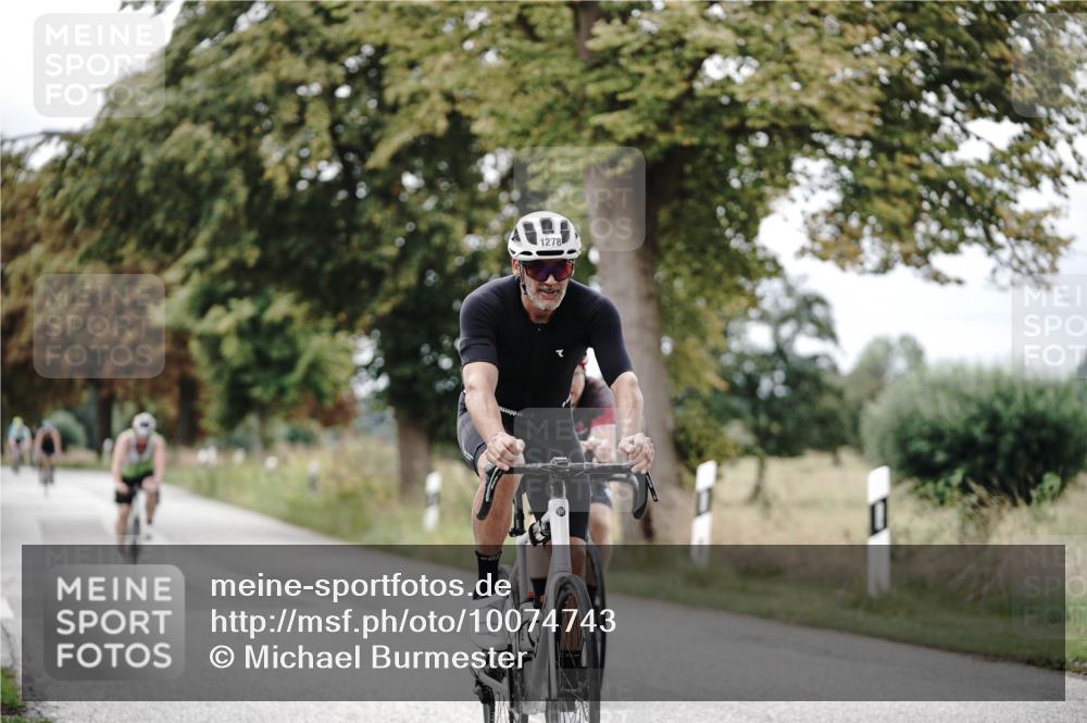 30.08.2026 - Elbe Triathlon Hamburg Michael Burmester http://msf.ph/oto/10074743 30.08.2026 10:52:15 Radfahren 947, 1247, 1258, 1278, 1287, 1311 meine-sportfotos.de