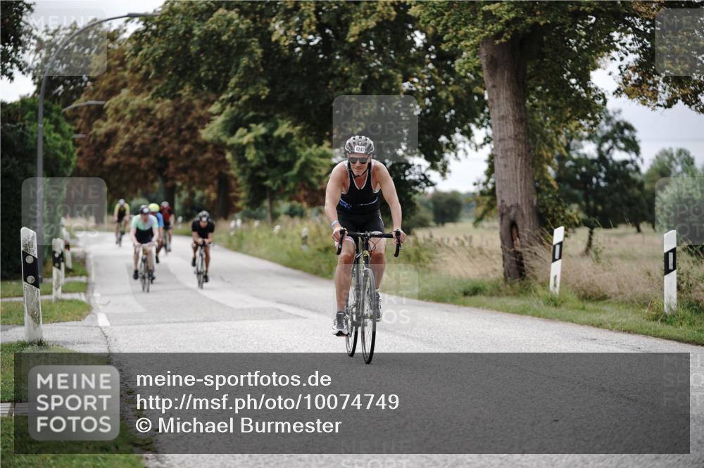 30.08.2026 - Elbe Triathlon Hamburg Michael Burmester http://msf.ph/oto/10074749 30.08.2026 10:52:22 Radfahren 1068, 1110, 1212, 1247, 1268, 1300 meine-sportfotos.de