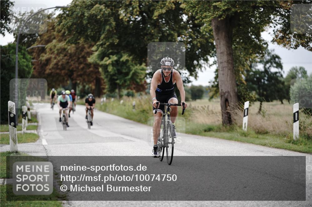 30.08.2026 - Elbe Triathlon Hamburg Michael Burmester http://msf.ph/oto/10074750 30.08.2026 10:52:22 Radfahren 1068, 1110, 1212, 1247, 1268, 1300 meine-sportfotos.de