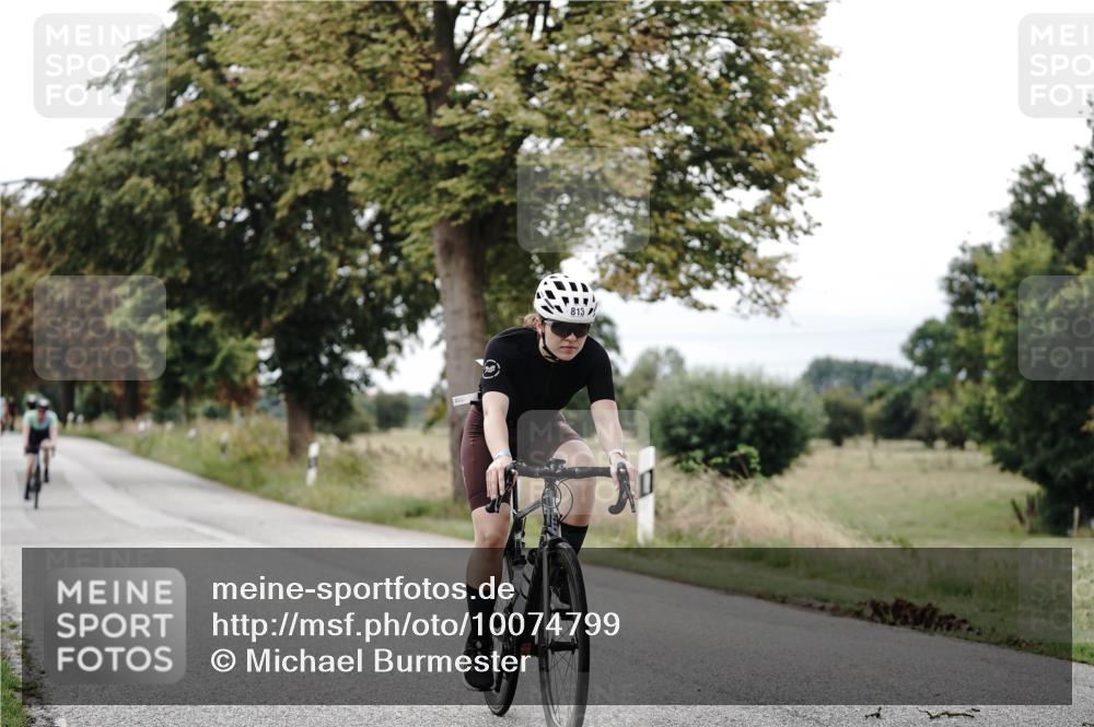 30.08.2026 - Elbe Triathlon Hamburg Michael Burmester http://msf.ph/oto/10074799 30.08.2026 10:53:06 Radfahren 813, 921, 1115 meine-sportfotos.de