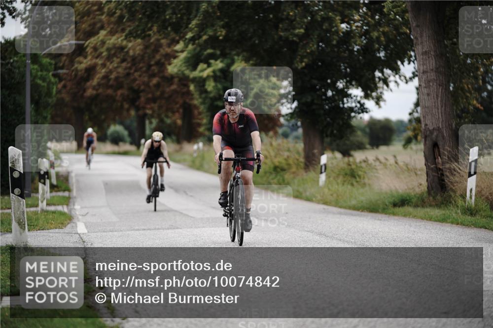 30.08.2026 - Elbe Triathlon Hamburg Michael Burmester http://msf.ph/oto/10074842 30.08.2026 10:53:33 Radfahren 1079, 1265, 1435, 1438 meine-sportfotos.de