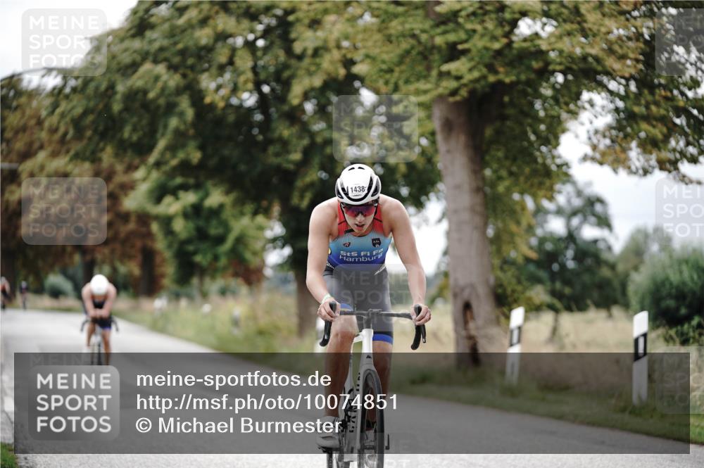 30.08.2026 - Elbe Triathlon Hamburg Michael Burmester http://msf.ph/oto/10074851 30.08.2026 10:53:39 Radfahren 1435, 1438 meine-sportfotos.de