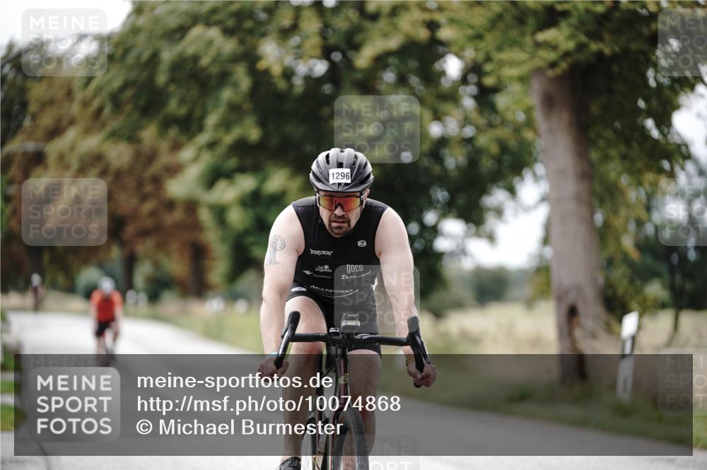 30.08.2026 - Elbe Triathlon Hamburg Michael Burmester http://msf.ph/oto/10074868 30.08.2026 10:54:12 Radfahren 1239, 1296 meine-sportfotos.de