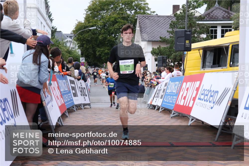 30.08.2026 - Blankeneser Heldenlauf Lena Gebhardt http://msf.ph/oto/10074885 30.08.2026 10:25:31 Ziel 5210, 5214, 5619, 5634, 5641 meine-sportfotos.de
