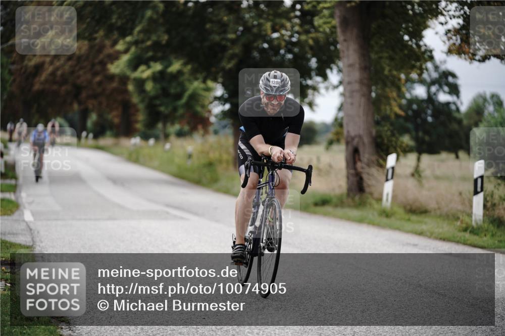 30.08.2026 - Elbe Triathlon Hamburg Michael Burmester http://msf.ph/oto/10074905 30.08.2026 10:54:56 Radfahren 1062, 1176, 1208, 1336 meine-sportfotos.de