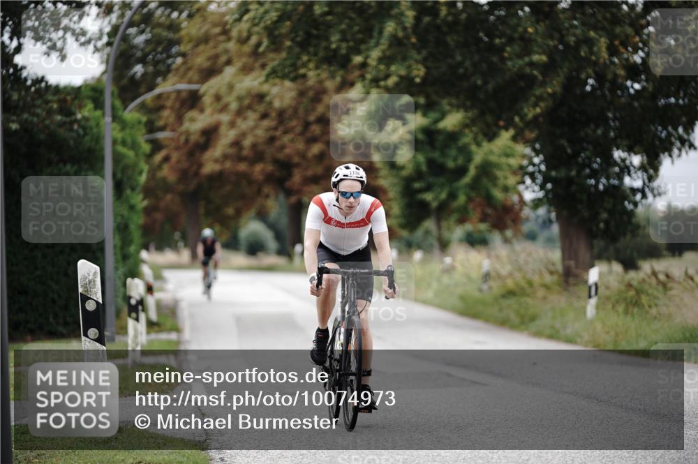 30.08.2026 - Elbe Triathlon Hamburg Michael Burmester http://msf.ph/oto/10074973 30.08.2026 10:55:57 Radfahren 931, 1138, 1252 meine-sportfotos.de