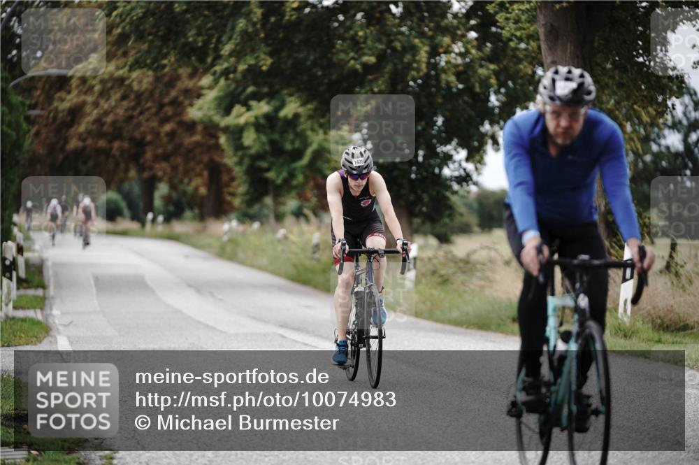 30.08.2026 - Elbe Triathlon Hamburg Michael Burmester http://msf.ph/oto/10074983 30.08.2026 10:56:28 Radfahren 1294, 1439, 1447, 1452 meine-sportfotos.de