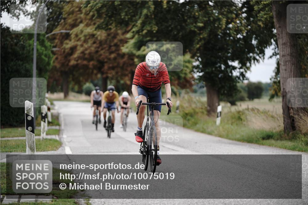 30.08.2026 - Elbe Triathlon Hamburg Michael Burmester http://msf.ph/oto/10075019 30.08.2026 10:57:06 Radfahren 1064, 1151, 1178, 1284, 1444 meine-sportfotos.de