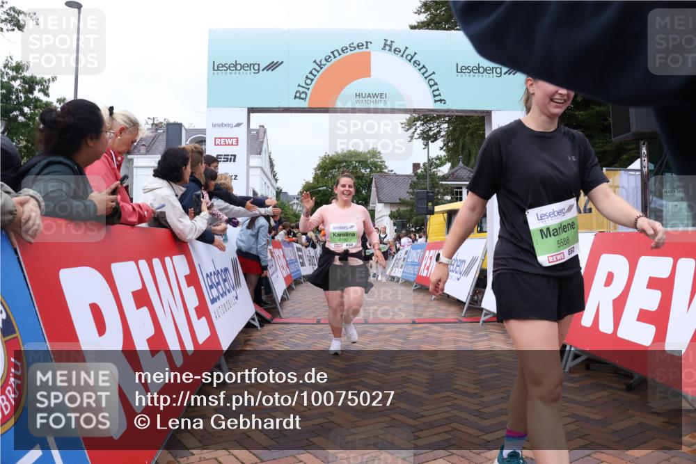 30.08.2026 - Blankeneser Heldenlauf Lena Gebhardt http://msf.ph/oto/10075027 30.08.2026 10:25:46 Ziel 5036, 5156, 5158, 5192, 5263, 5497, 5588, 5590, 5591, 5644, 5685, 5686, 5710, 5734, 5870 meine-sportfotos.de