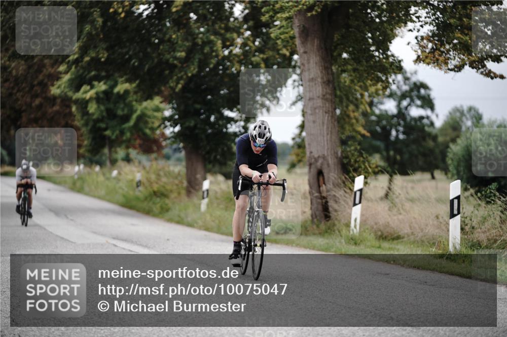 30.08.2026 - Elbe Triathlon Hamburg Michael Burmester http://msf.ph/oto/10075047 30.08.2026 10:57:38 Radfahren 1150, 1375 meine-sportfotos.de