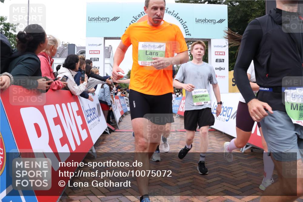 30.08.2026 - Blankeneser Heldenlauf Lena Gebhardt http://msf.ph/oto/10075072 30.08.2026 10:25:50 Ziel 5036, 5156, 5158, 5192, 5263, 5406, 5497, 5588, 5590, 5591, 5685, 5686, 5710, 5870 meine-sportfotos.de