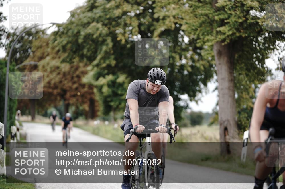 30.08.2026 - Elbe Triathlon Hamburg Michael Burmester http://msf.ph/oto/10075082 30.08.2026 10:58:20 Radfahren 1107, 1134, 1199, 1229 meine-sportfotos.de