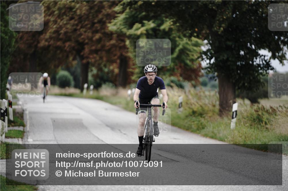 30.08.2026 - Elbe Triathlon Hamburg Michael Burmester http://msf.ph/oto/10075091 30.08.2026 10:58:25 Radfahren 1134, 1229 meine-sportfotos.de