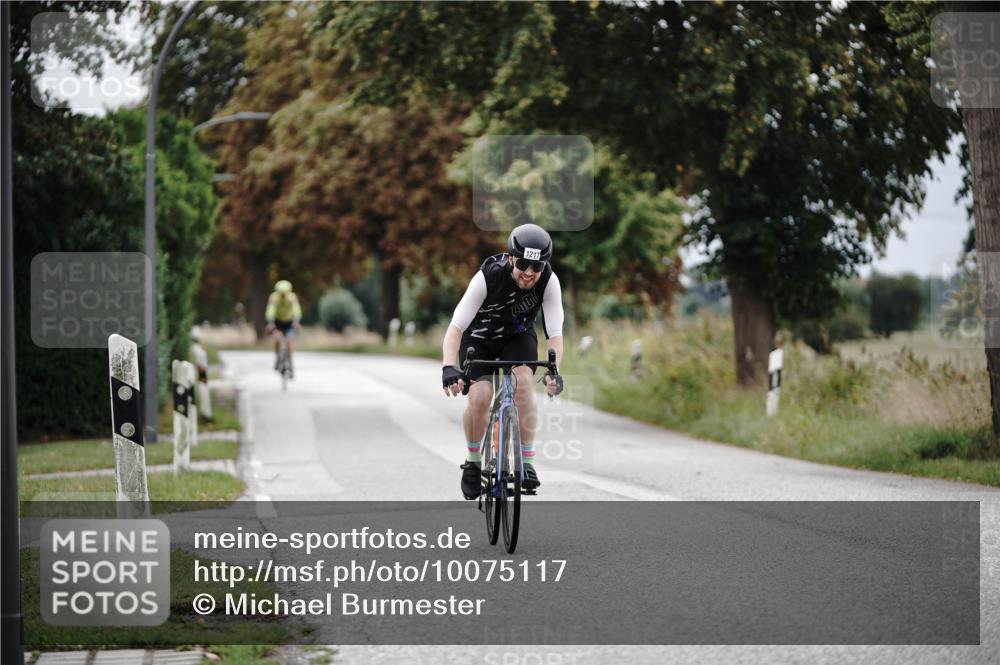 30.08.2026 - Elbe Triathlon Hamburg Michael Burmester http://msf.ph/oto/10075117 30.08.2026 10:59:17 Radfahren 1137, 1217, 1291, 1384 meine-sportfotos.de