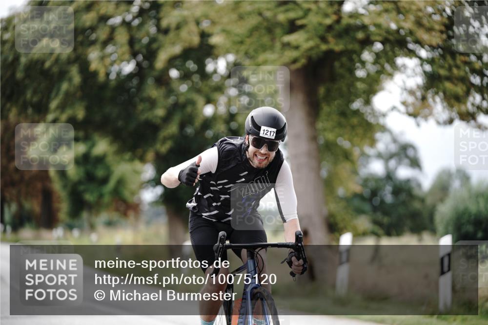 30.08.2026 - Elbe Triathlon Hamburg Michael Burmester http://msf.ph/oto/10075120 30.08.2026 10:59:18 Radfahren 1217, 1291, 1384 meine-sportfotos.de