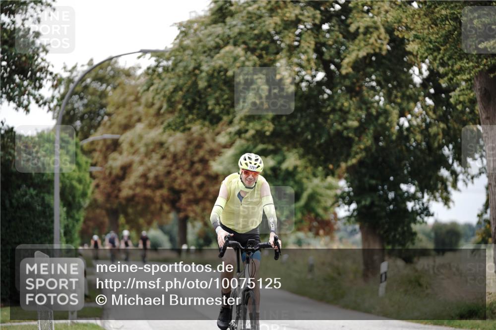 30.08.2026 - Elbe Triathlon Hamburg Michael Burmester http://msf.ph/oto/10075125 30.08.2026 10:59:24 Radfahren 1291 meine-sportfotos.de