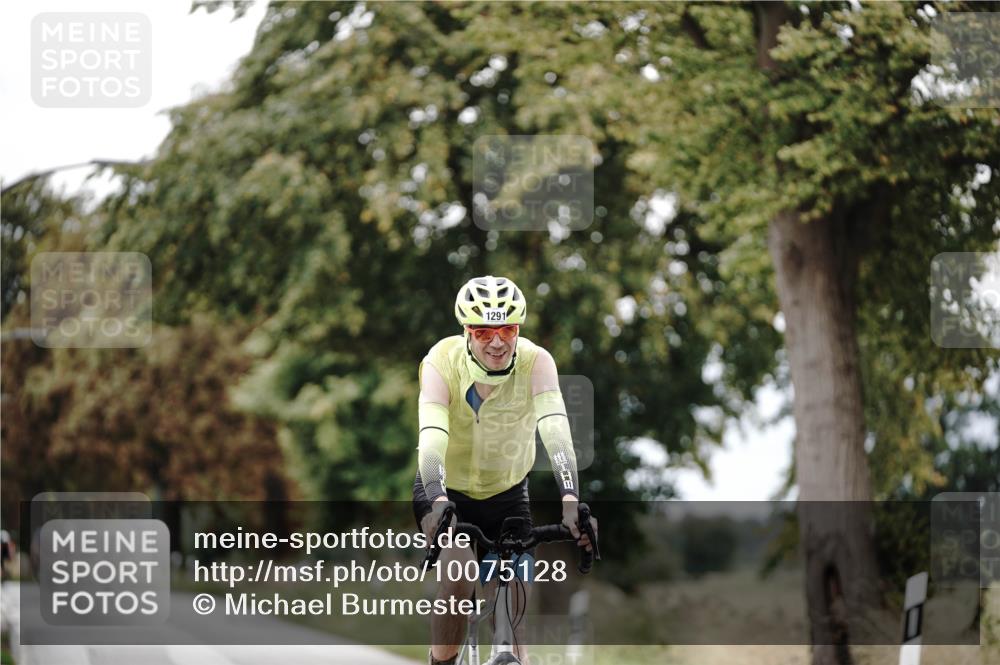 30.08.2026 - Elbe Triathlon Hamburg Michael Burmester http://msf.ph/oto/10075128 30.08.2026 10:59:24 Radfahren 1291 meine-sportfotos.de