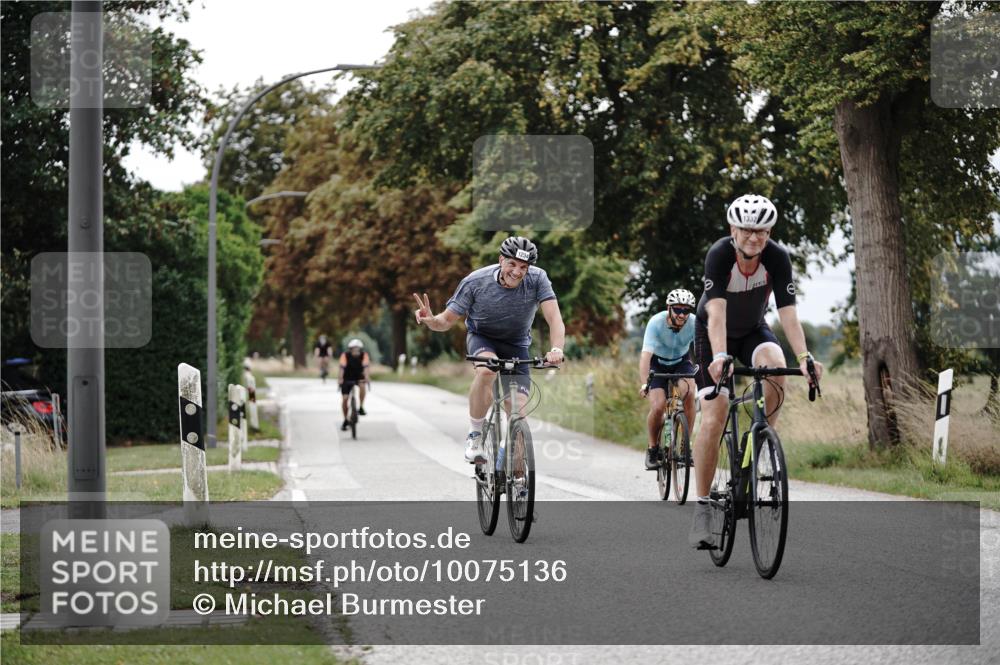 30.08.2026 - Elbe Triathlon Hamburg Michael Burmester http://msf.ph/oto/10075136 30.08.2026 10:59:35 Radfahren 1050, 1172, 1189, 1234, 1332 meine-sportfotos.de