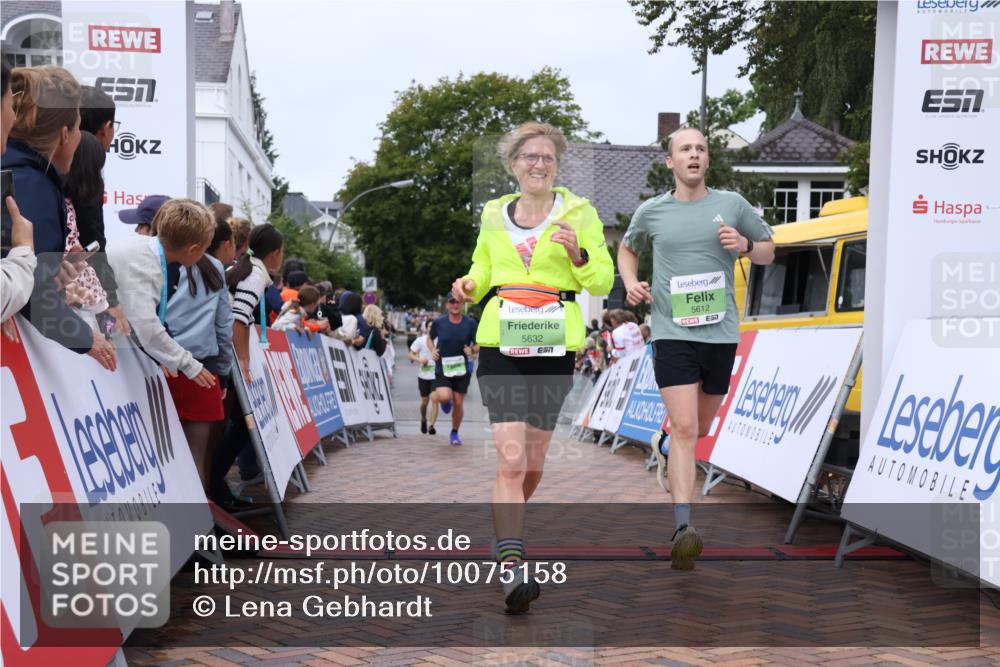 30.08.2026 - Blankeneser Heldenlauf Lena Gebhardt http://msf.ph/oto/10075158 30.08.2026 10:26:07 Ziel 5524, 5612, 5632, 5740 meine-sportfotos.de