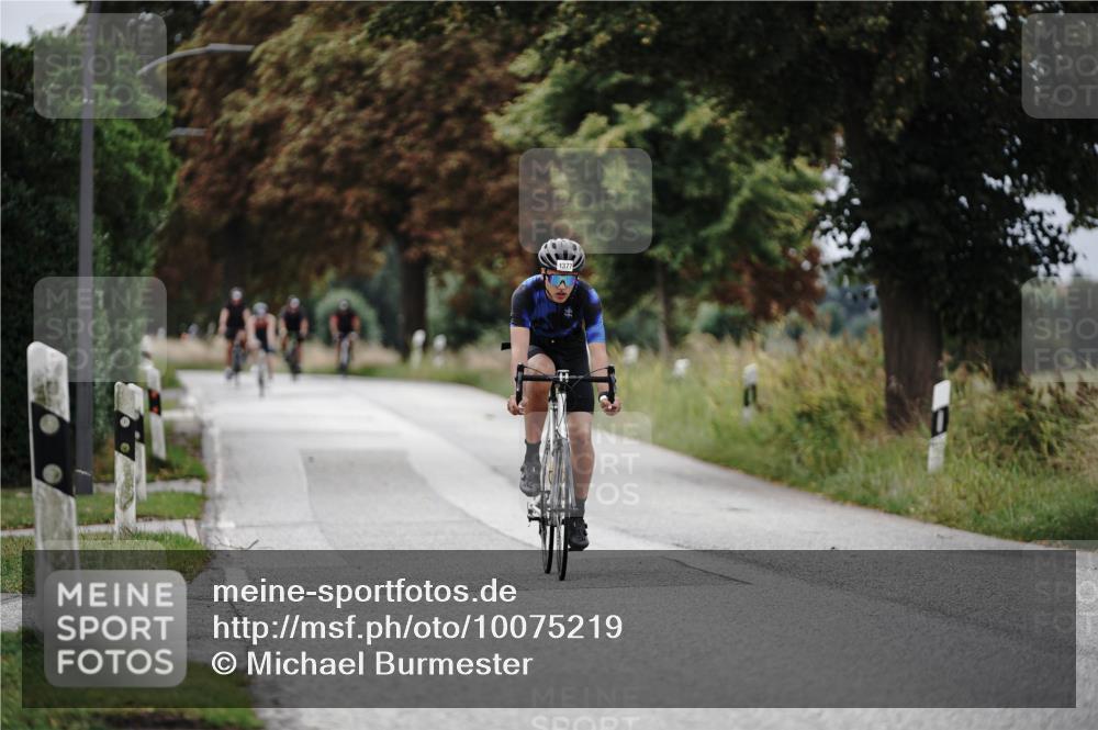 30.08.2026 - Elbe Triathlon Hamburg Michael Burmester http://msf.ph/oto/10075219 30.08.2026 11:00:37 Radfahren 1377, 1455 meine-sportfotos.de