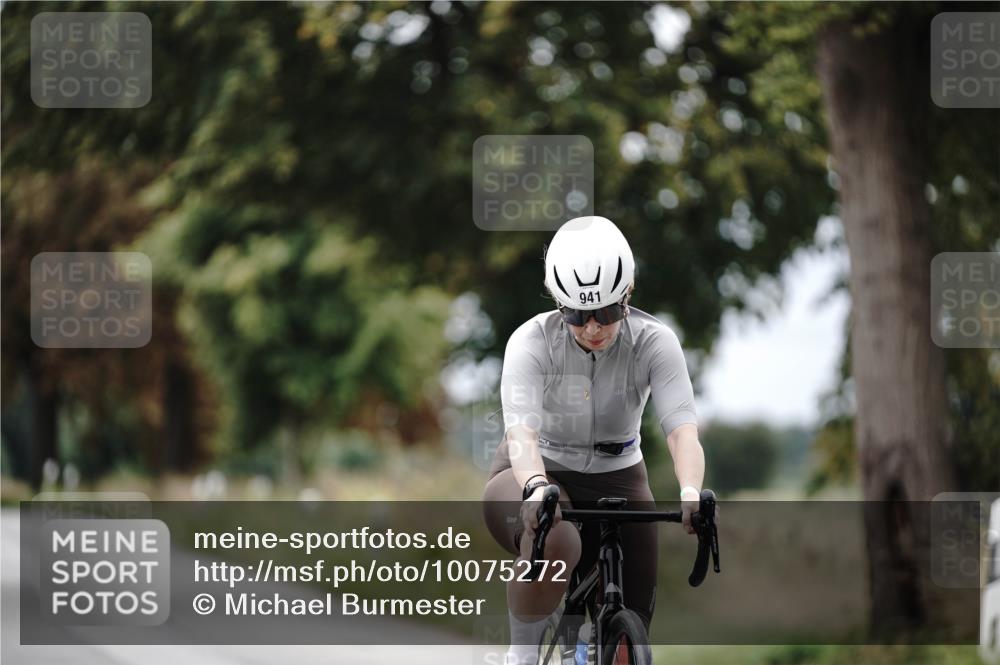 30.08.2026 - Elbe Triathlon Hamburg Michael Burmester http://msf.ph/oto/10075272 30.08.2026 11:01:34 Radfahren 941, 1367 meine-sportfotos.de