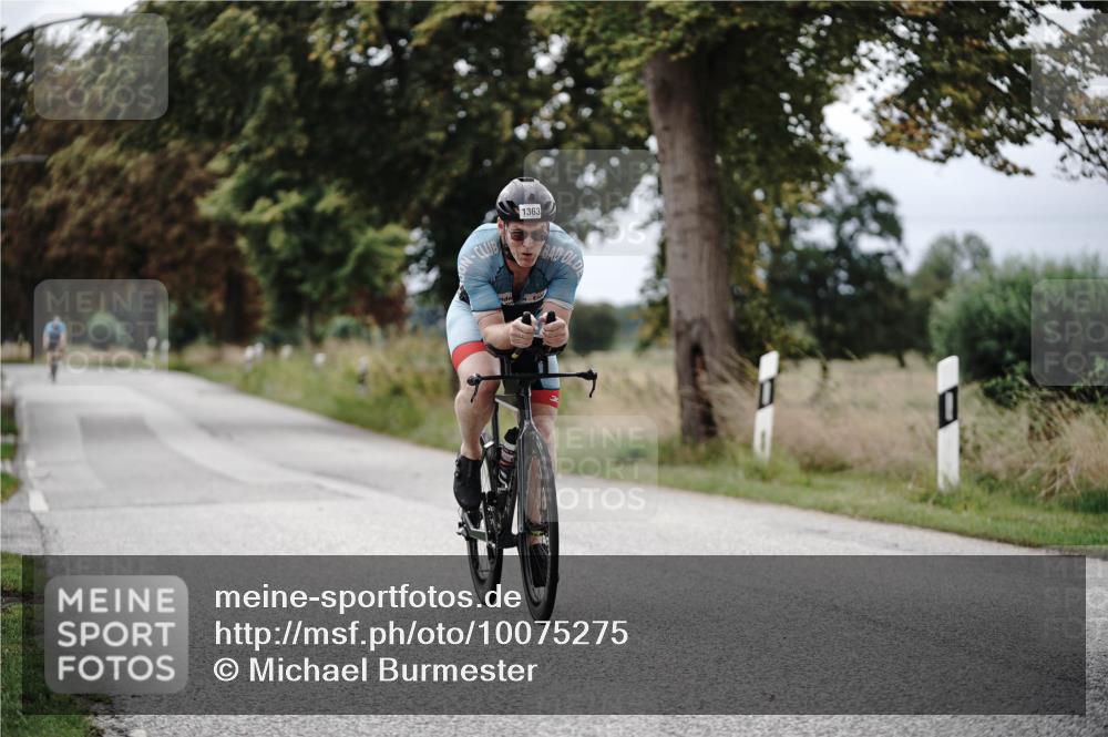 30.08.2026 - Elbe Triathlon Hamburg Michael Burmester http://msf.ph/oto/10075275 30.08.2026 11:01:49 Radfahren 1363 meine-sportfotos.de