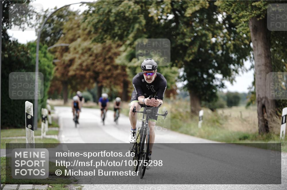30.08.2026 - Elbe Triathlon Hamburg Michael Burmester http://msf.ph/oto/10075298 30.08.2026 11:02:31 Radfahren 1213, 1289, 1308, 1376 meine-sportfotos.de